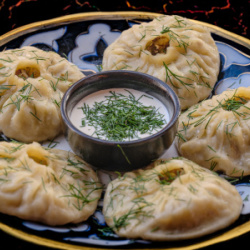 Manti su kapota mėsa